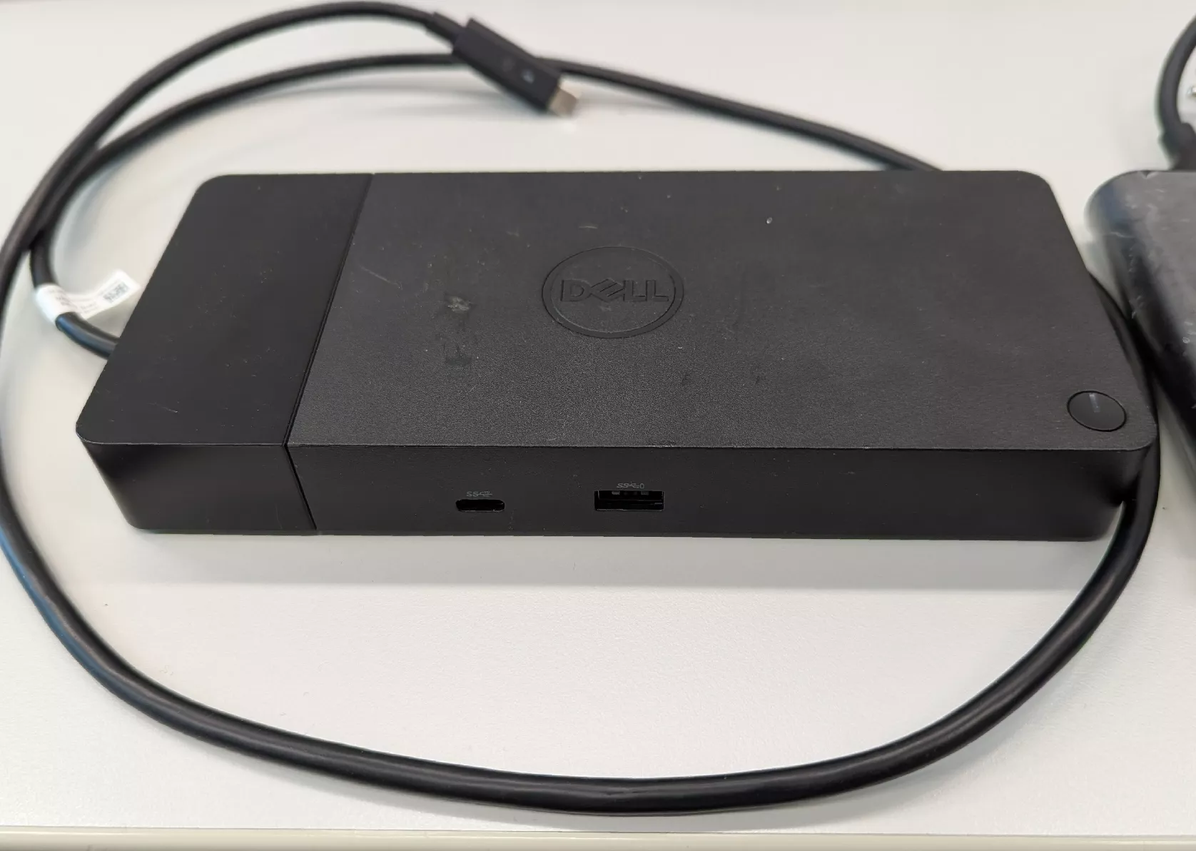 Dell Docking station: Dell Dock WD19 – Usato da Zürich venduto da pointedarch 2