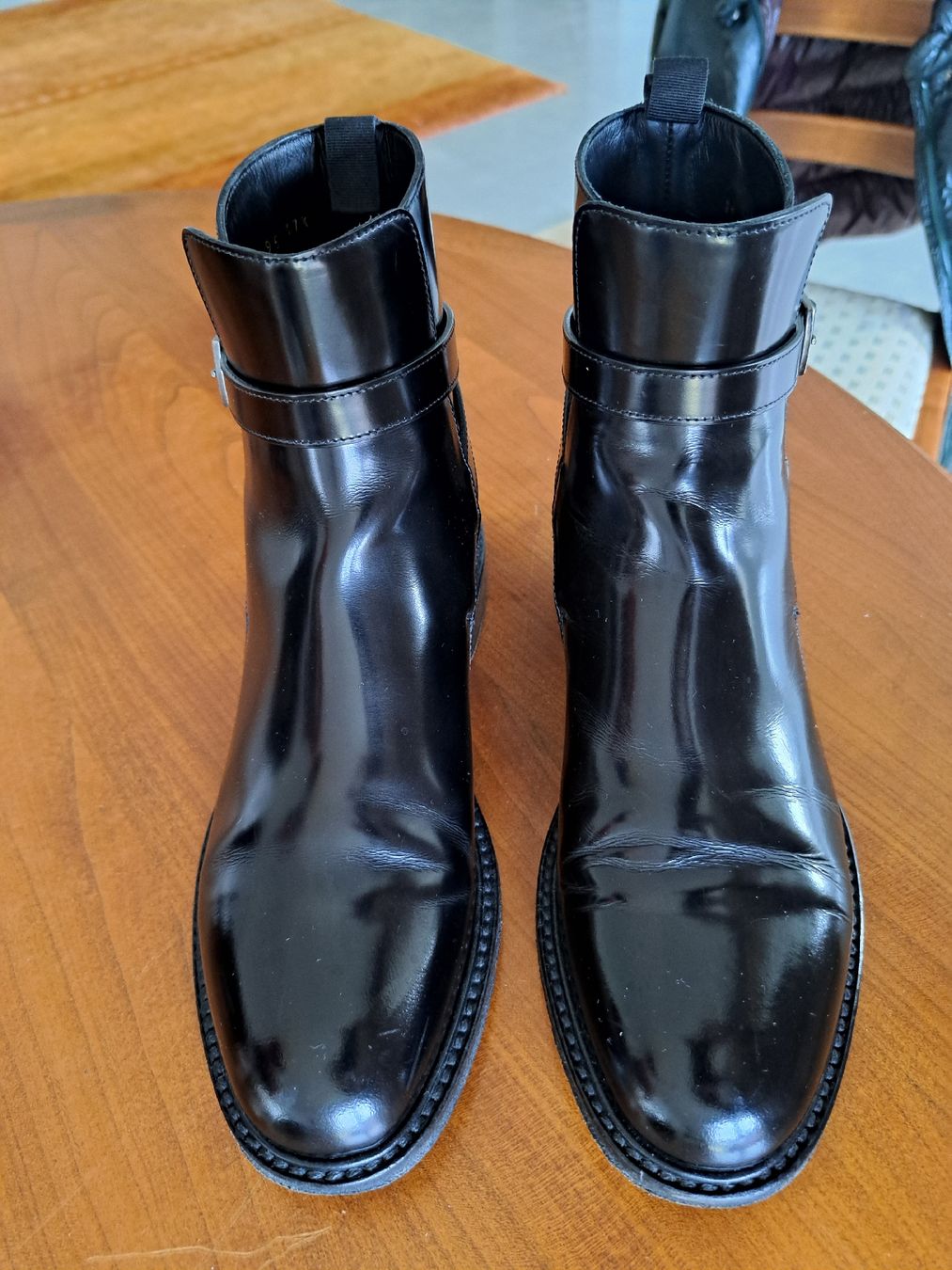 Saint Laurent Scarpe da donna: Saint Laurent ankle boots vernis – Usato da Hauterive NE venduto da Motta486