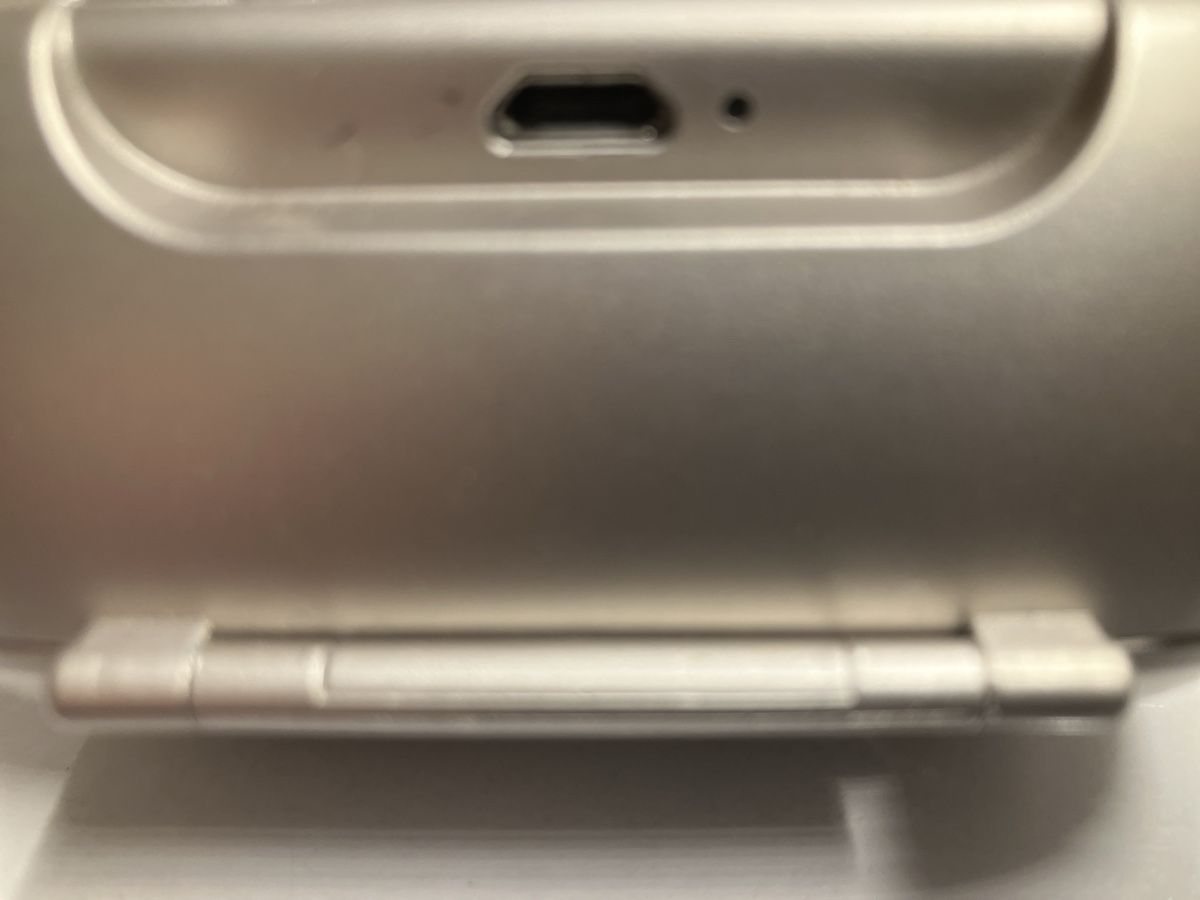 Phonak Attrezzature mediche: 2 x Hörgeräte Phonak Case Combi – Usato da Erlenbach im Simmental! venduto da Simmentaler-Perlen 4