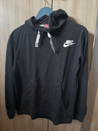 Sweat à capuche Nike gris foncé taille S bon état