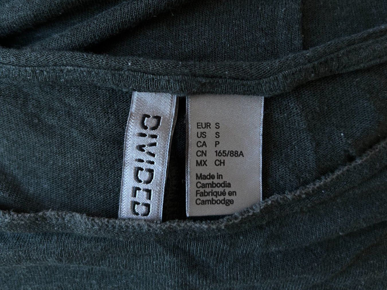 H&M T-shirt: H&M T-Shirt – Usato da St. Gallen venduto da look-twice 3