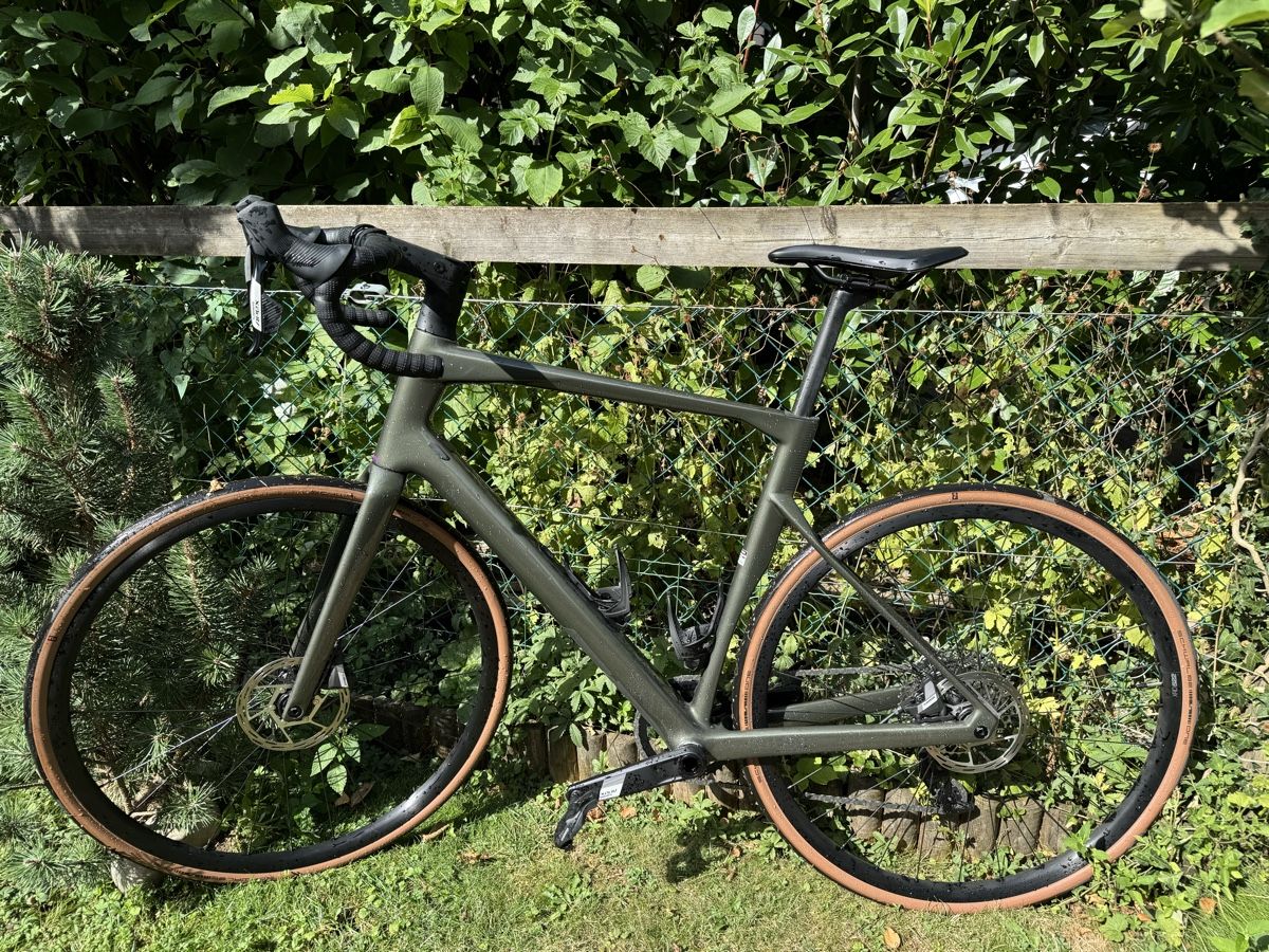 BMC Biciclette: BMC Roadmachine X Three  – Usato da Oberdorf SO venduto da robxjo 3