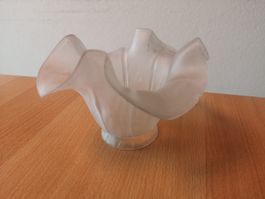 Lampenschirm antik weiss Tulpenform mit Halterung