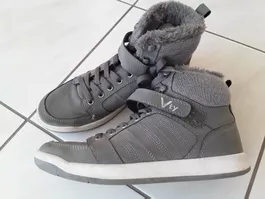 Winterschuhe Gr. 38 grau Vty
