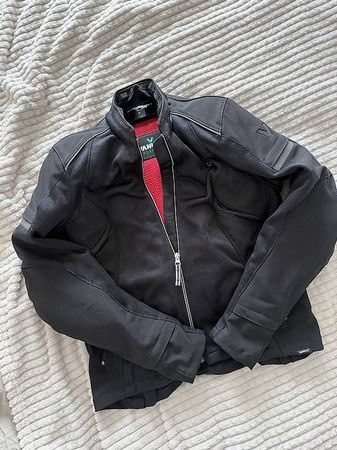 Vanucci Motorradjacke inkl. Rückenprotektor Grösse 42