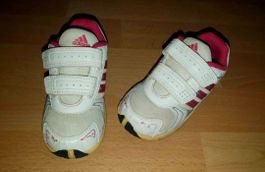 Adidas Lauflernschuhe, Gr. 22, guter Zustand für den Frühlin