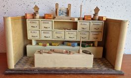 Ancien magasin en bois / Alter Holzladen