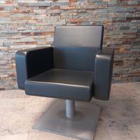 4  Coiffeur Stühle , ideal für dein Geschäft! Top!