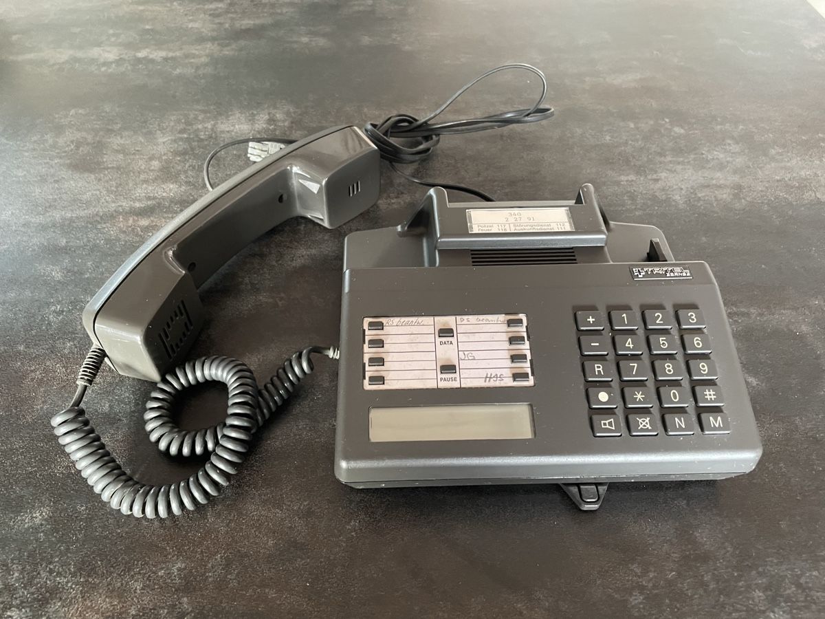 Telefoni: Ancien Téléphone Fixe Tritel Zernez – Usato da Vallamand venduto da Bricbracbroc82 3