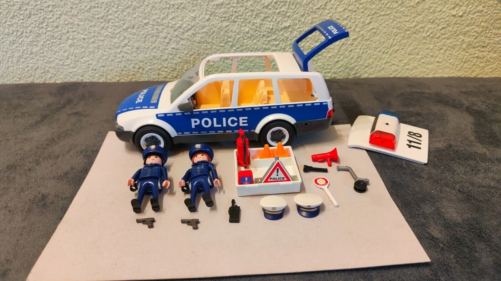 Playmobil Giocattoli: Playmobil Polizei Einsatzwagen – Usato da Oberrohrdorf venduto da Schuegu33 4