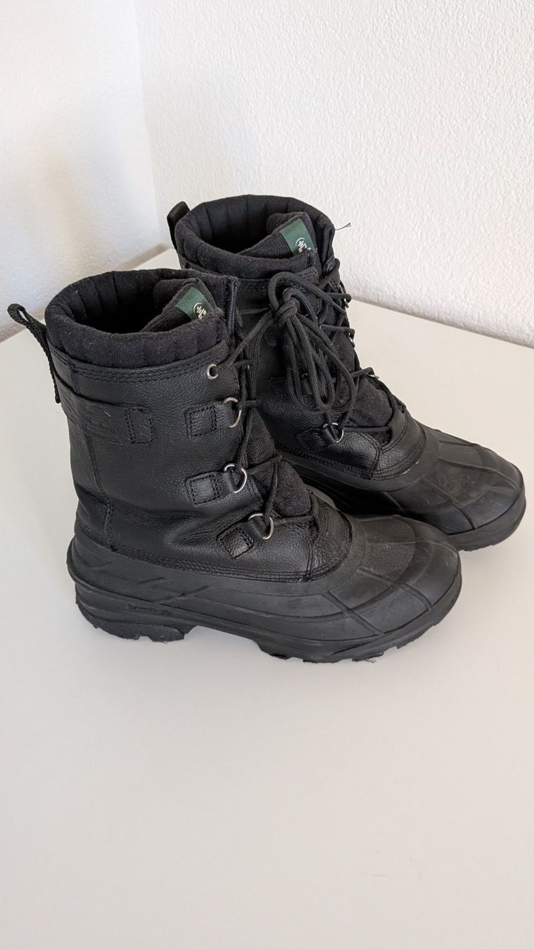 Kamik Herrenschuhe: Winterstiefel Kamik Alborg Plus – Gebraucht aus Tüscherz-Alfermée von Sguido