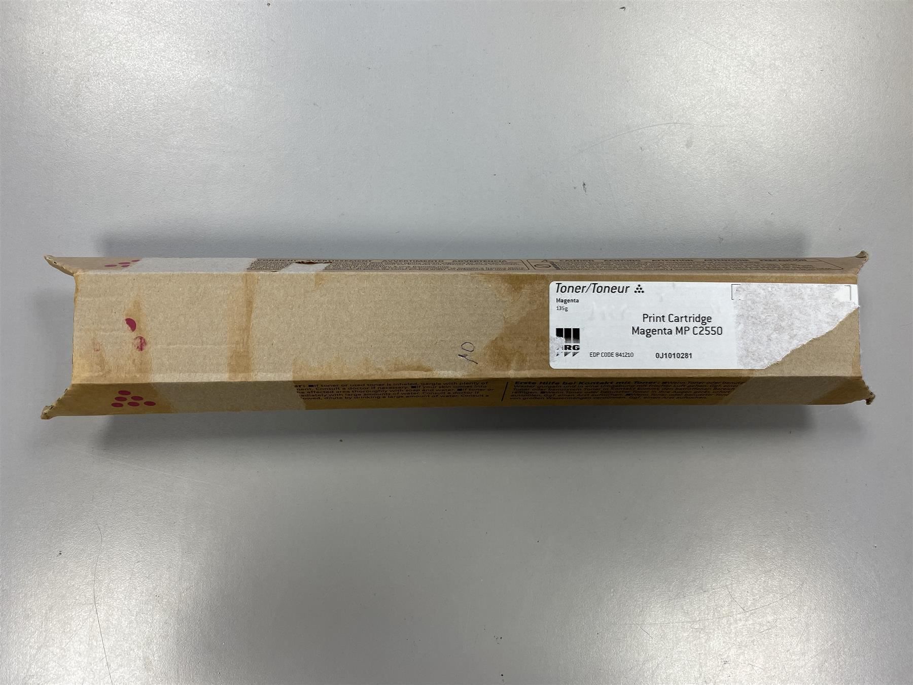 Ricoh Cartucce per stampanti & toner: Toner Ricoh MP C2550 Magenta – Nuovo e nell'imballaggio originale da Wängi venduto da Bmo