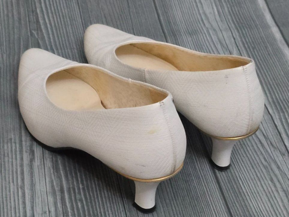 Högl Scarpe da donna: 💞​ HÖGL Pumps - 37 - Echtleder – Usato da Thalwil venduto da VitaMini 4
