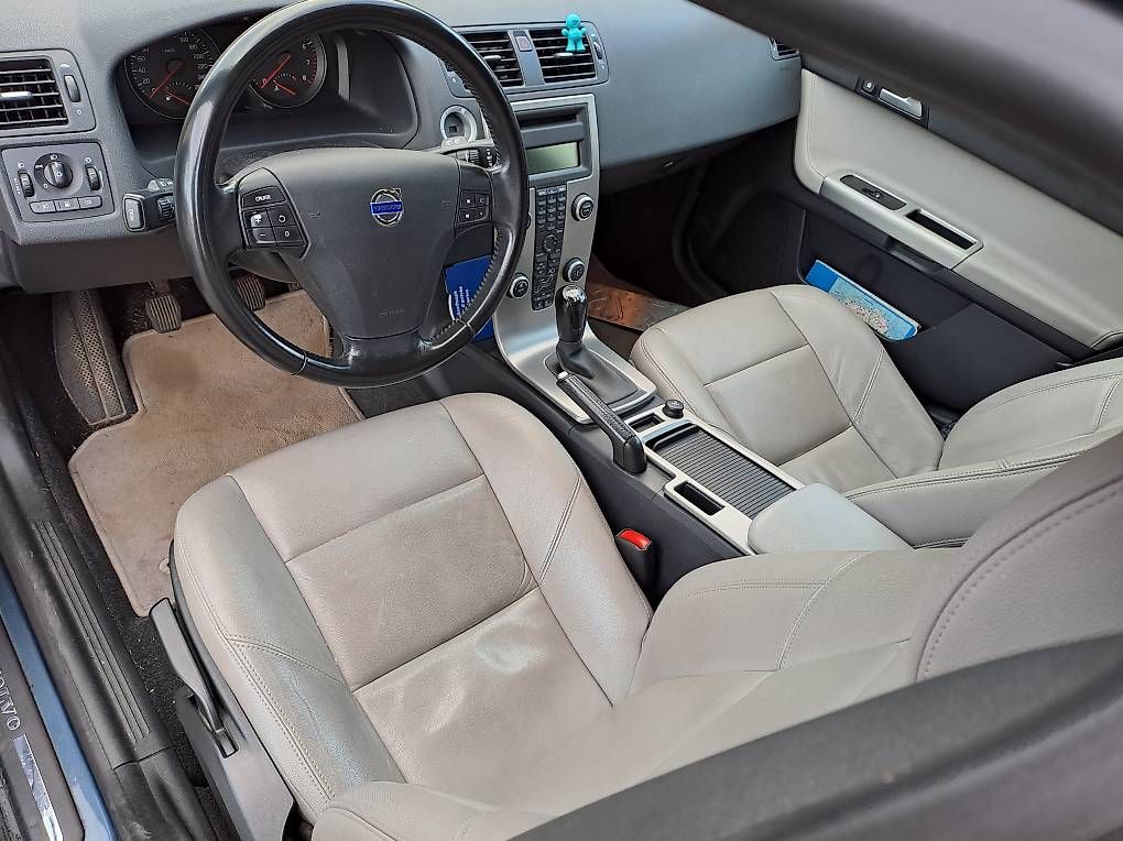 Automobili: Volvo V50 – Usato da Buttikon SZ venduto da Buni_bri 3