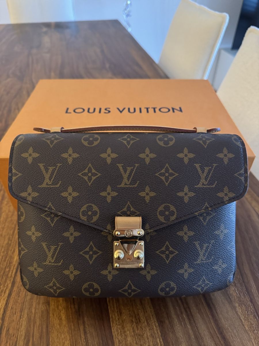 Louis Vuitton Taschen: Louis Vuitton Metis – Gebraucht aus Hunzenschwil von Bolci_