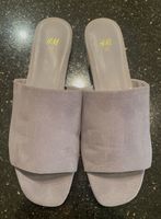 H&M Pantoletten Gr. 37, Schlupfschuhe Farbe lila