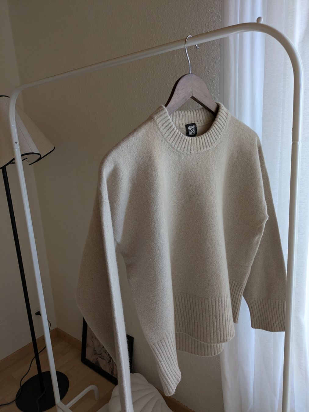 La Redoute Maglioni & Felpe: Kaschmir Wolle Mischung - Pullover Taupe – Usato da Trüllikon venduto da SatinVintage