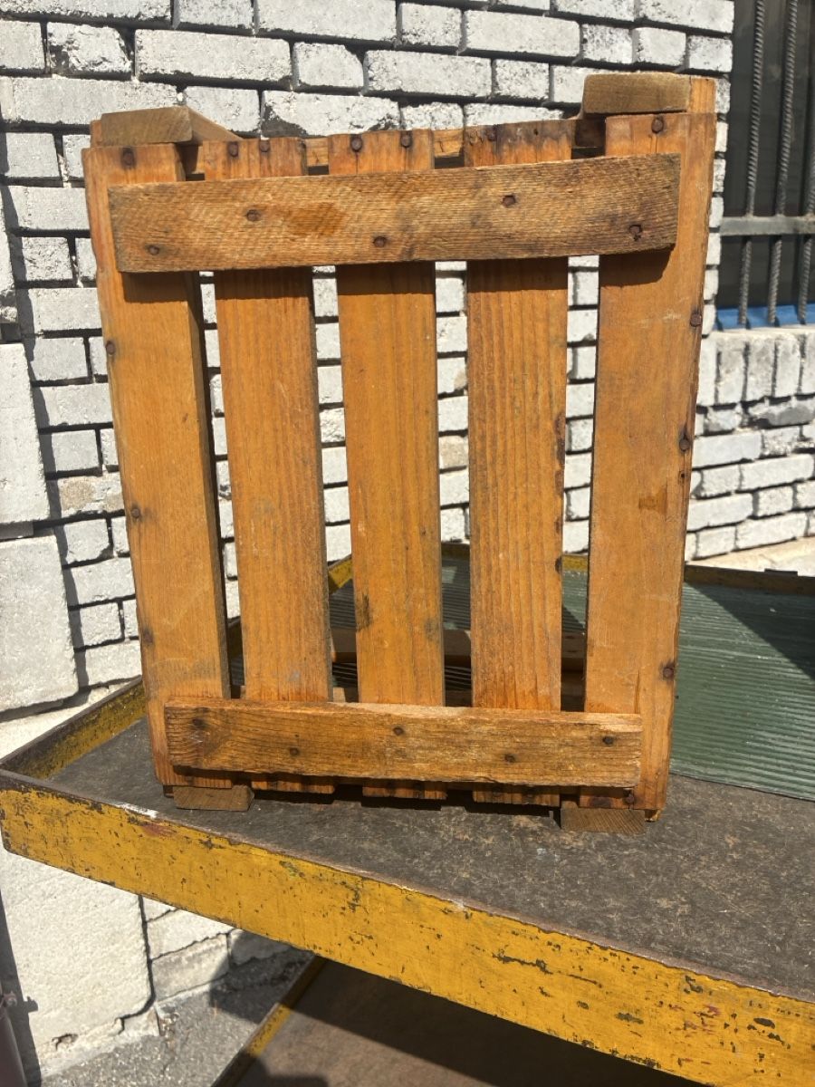 Casse di trasporto: Holzkiste Rivella  – Usato da Langenthal venduto da Vintage23 1