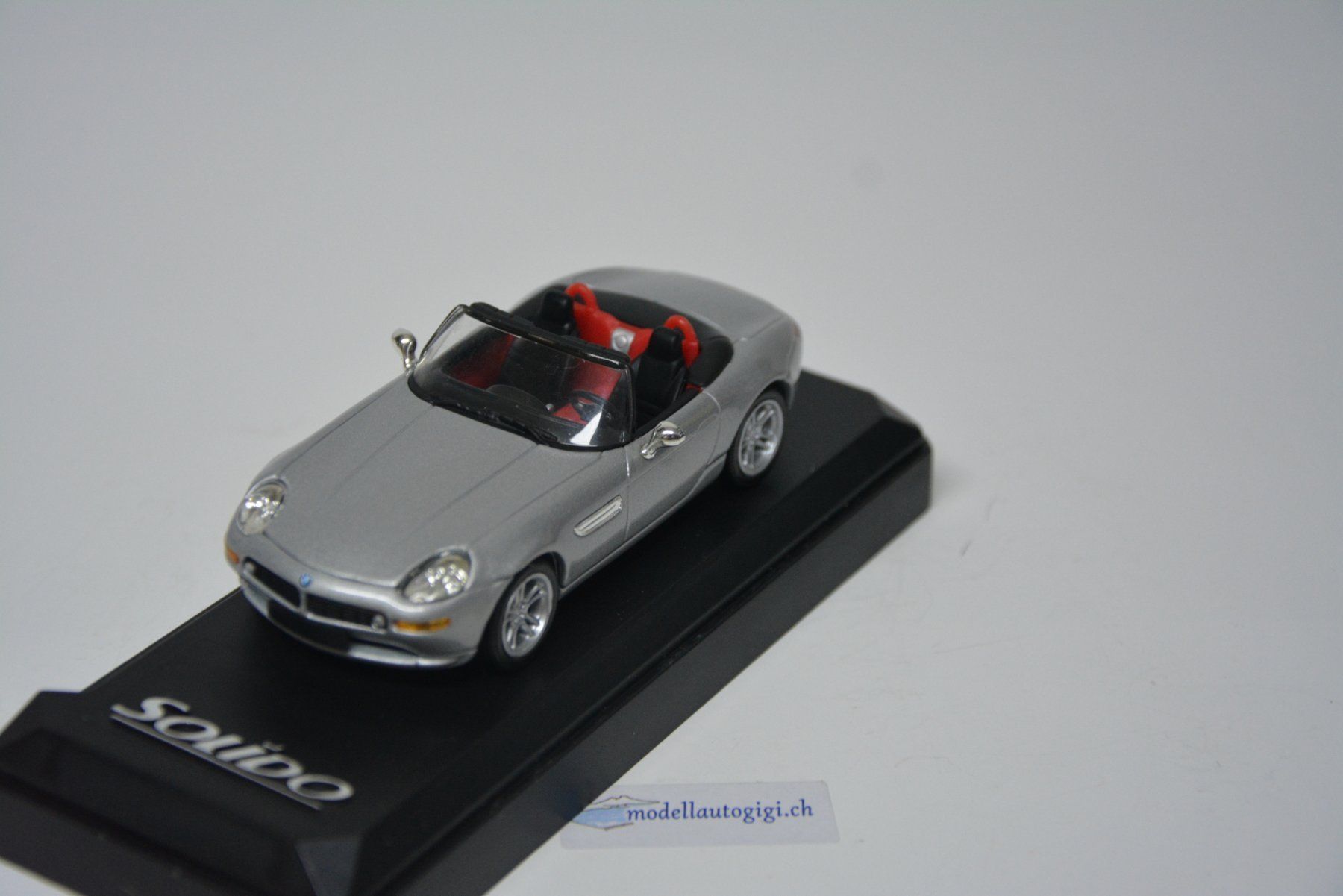BMW Modellini d'auto: BMW Z8 2000 , Solido , 1:43 – Usato da Goldach venduto da Feivel9 2