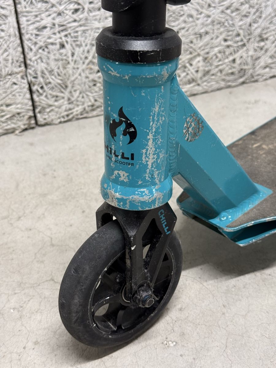 Chilli Kickboard: Chilli Pro Freestyle Scooter, türkis – Usato da Zürich venduto da simbarm 1