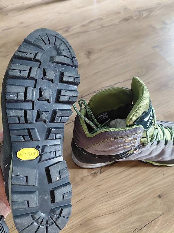 Scarpe da uomo: Salewa Trainer Mid GTX 42  – Nuovo e nell'imballaggio originale da Zürich venduto da Amanzana 2