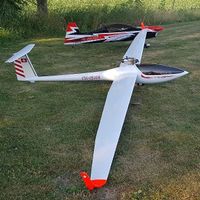 Turbinensegler DG 303 ELAN ACRO