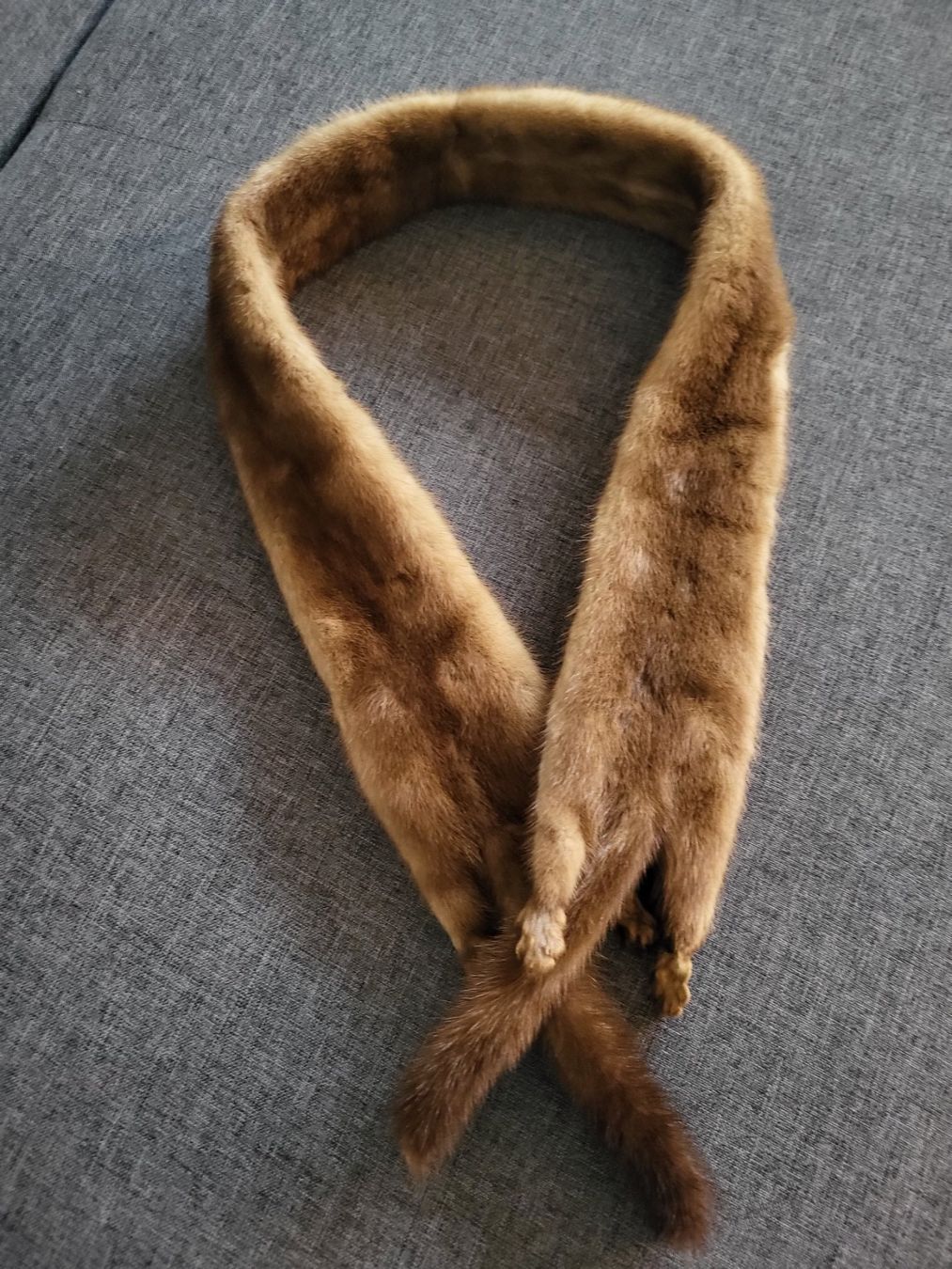 Foulard & Sciarpe: Nerz-Pelz Schaal/Stola – Usato da Rümlang venduto da Turrin 1