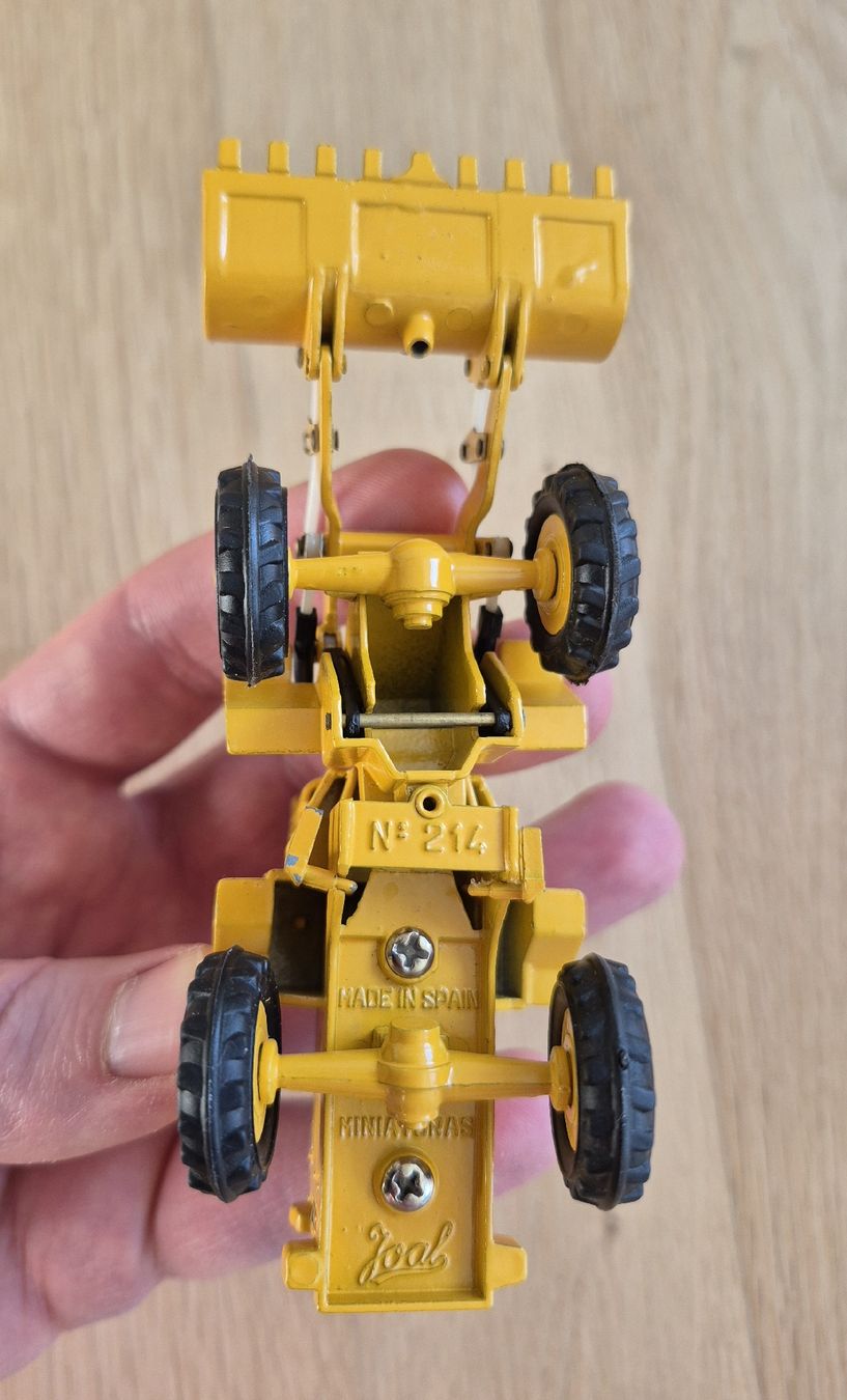 Joal Modellbausätze & Standmodelle: CATERPILLAR 920 - Radlader - Joal Nr. 214 – Gebraucht aus Volketswil von SwissAir86 5