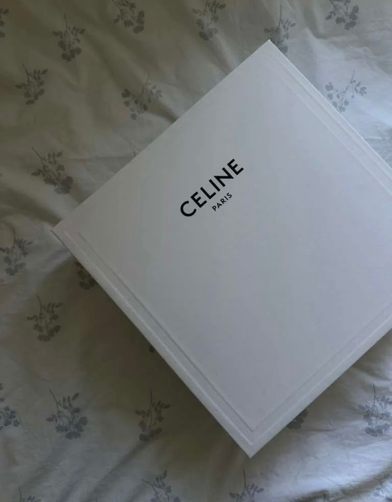 Celine Tops: Celine Top Gr. XS, olive – Neu (gemäss Beschreibung) aus Triesen von atos87 8