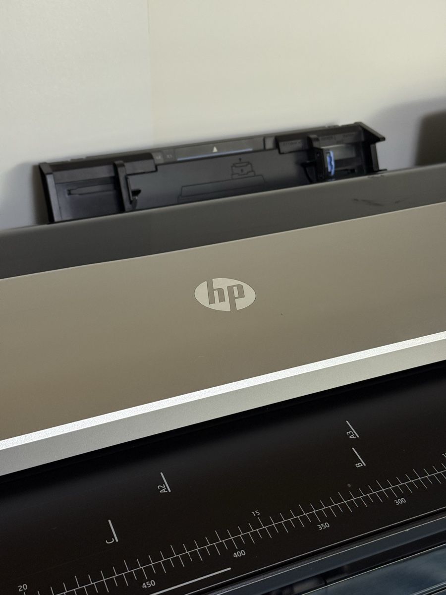 Hewlett Packard Stampanti: HP DesignJet T830 Printer – Nuovo (secondo la descrizione) da Kilchberg ZH venduto da lilinha_artes 3