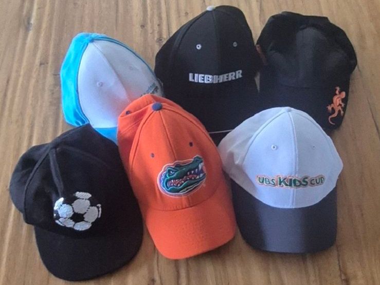 Giacche & Cappotti: 6er SET, Kinder Cap's – Usato da Nottwil venduto da echtMOMO 1