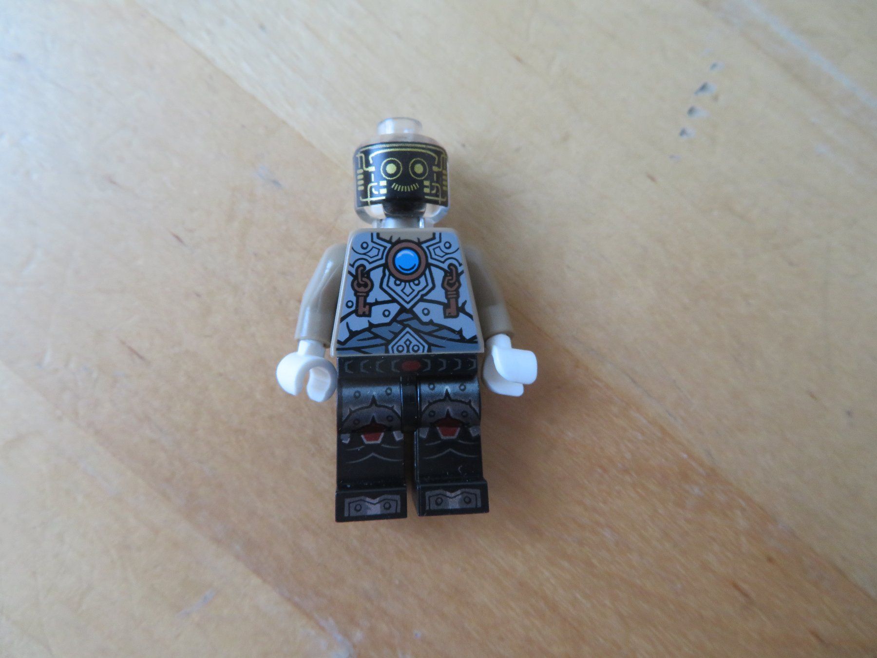 Lego Spielzeuge: LEGO Figuren "Insectoids?" – Gebraucht aus Zürich von piroma 5