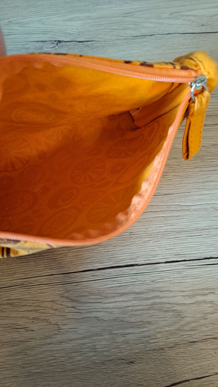 Kosmetikkoffer: The Body Shop Necessaire – Gebraucht aus Schaffhausen von xJuliax 2