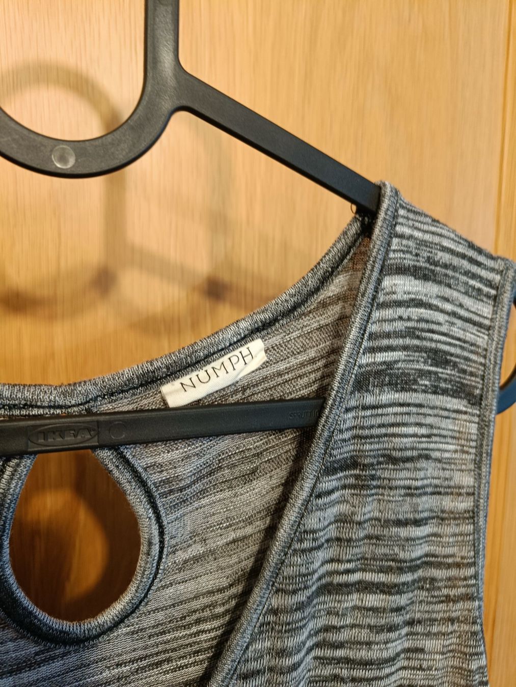 Vestiti: NÜMPH Kleid Gr. M grau-schwarz – Usato da Zürich venduto da Atelier.Second 2