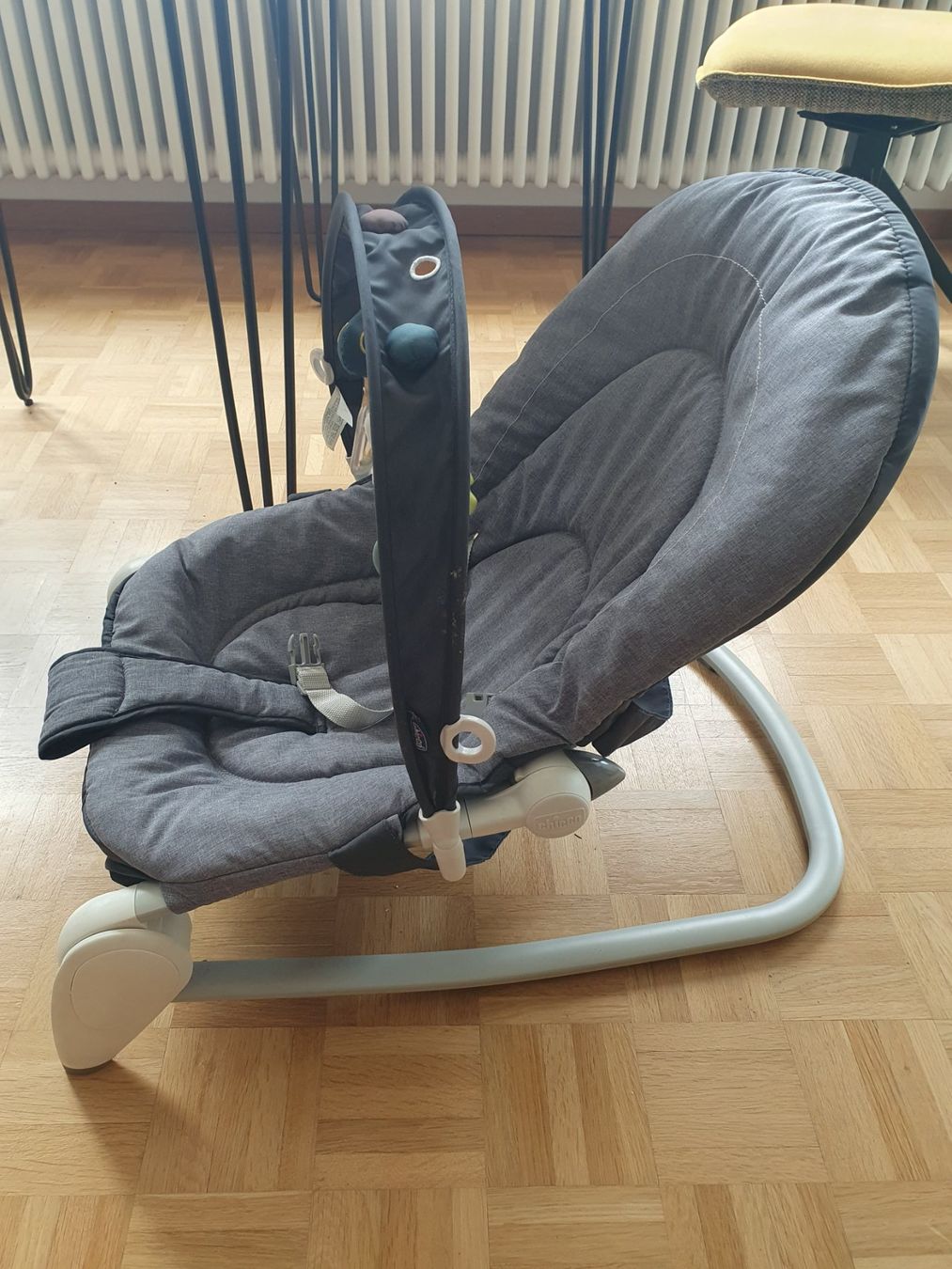 Chicco Wippen & Schaukeln: Chicco Babywippe / Babysitz – Gebraucht aus Nussbaumen AG von jul_t76k 1