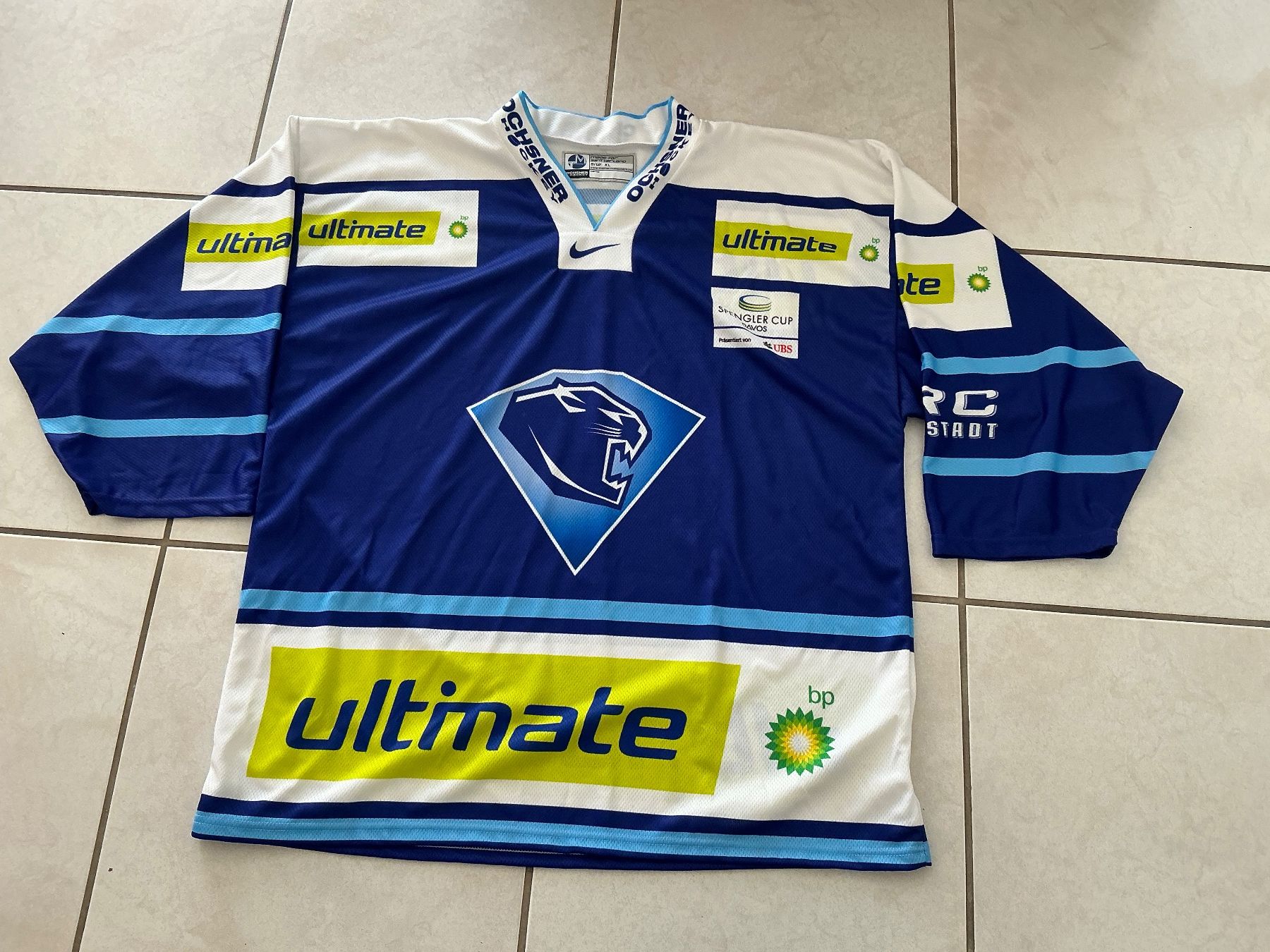 Leibchen & Hosen: ERC-Ingolstadt Trikot / Spenglercup 2008 / XL – Neu (gemäss Beschreibung) aus Dübendorf von Shreck