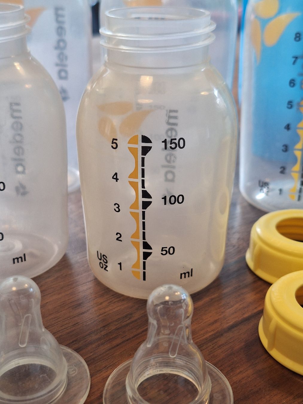 Medela Baby-Mahlzeiten: Schoppen Starterset - all you need!  – Gebraucht aus Suhr von singultus 6