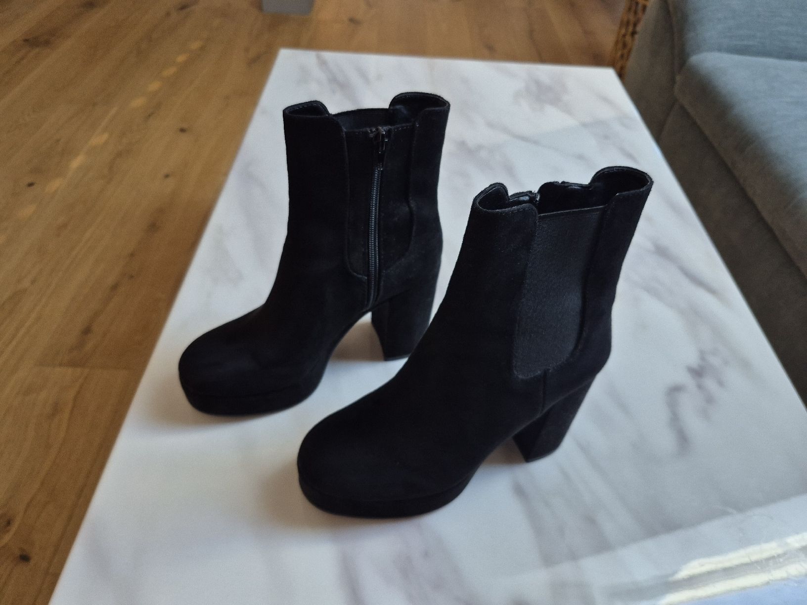 Scarpe da donna: Stiefeletten (Catwalk) schwarz mit Absatz – Usato da Kleinandelfingen venduto da eili_13