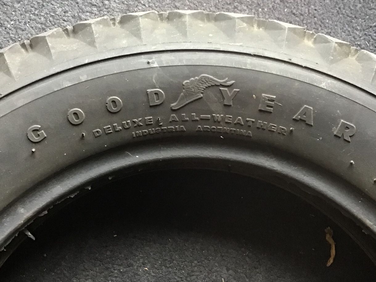 Goodyear Accessori per altri veicoli: Goodyear Oldtimer Pneu 40ziger Vintage – Usato da Horw venduto da adler65 1