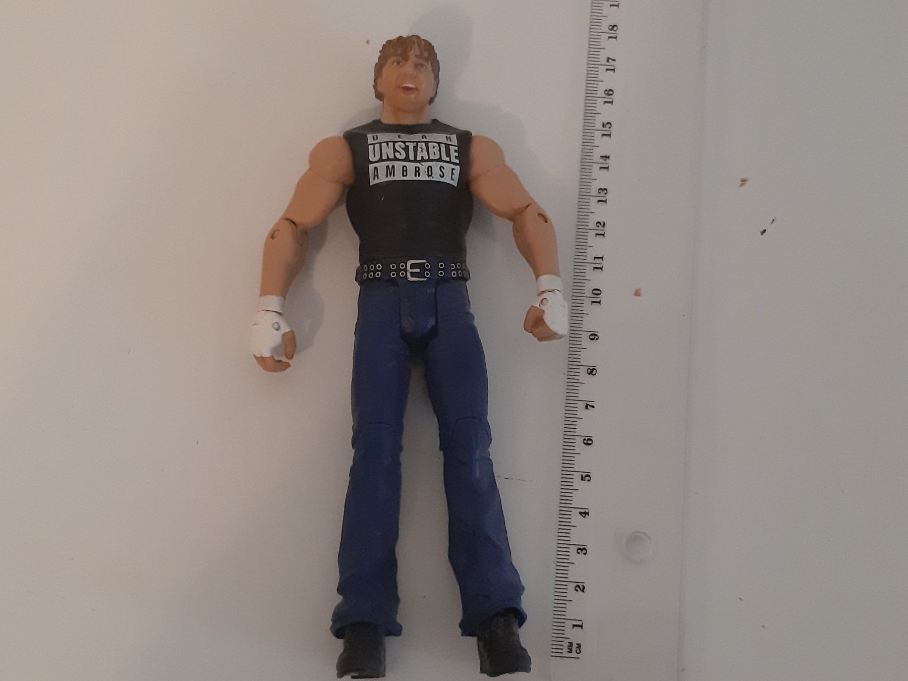 WWE Figuren: WWE Basic Action Figure - Dean Ambrose 2014 – Gebraucht aus Buchs SG von Bray_Law 4