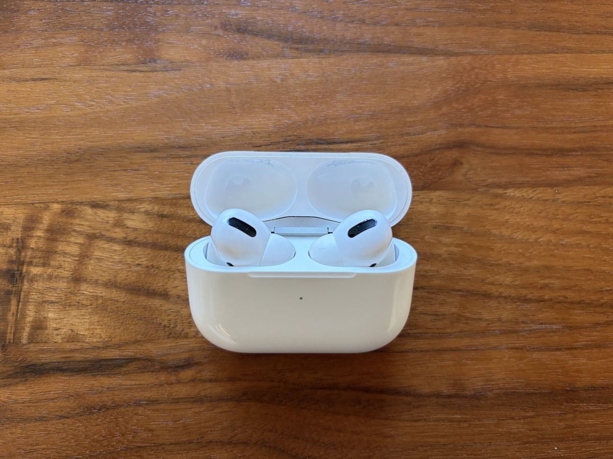 Apple Kopfhörer: Apple AirPods Pro ab CHF 1.- – Gebraucht aus Bern von dingodachs 3
