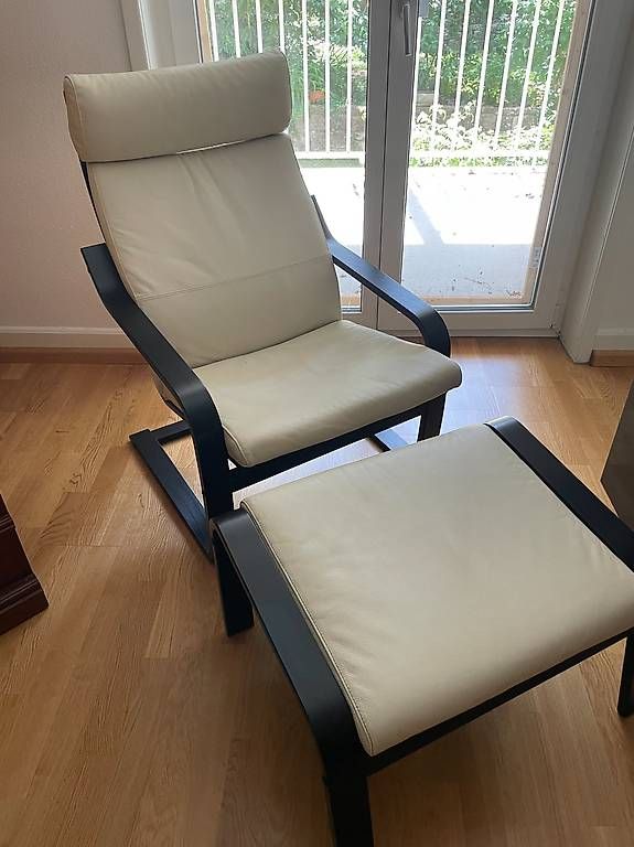 Poltrone: Ikea Lesesessel mit Hocker in Leder  – Usato da Basel venduto da max_w5dy