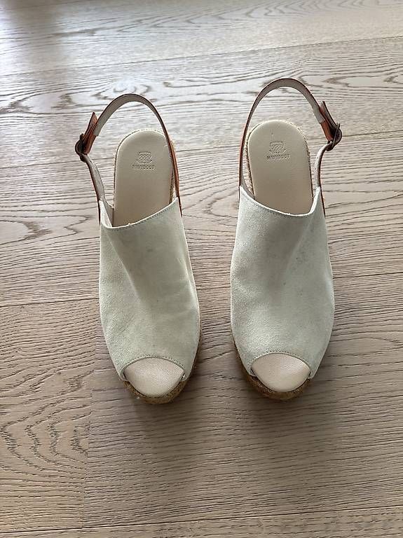 Damenschuhe: Navyboot Sandaletten Grösse 40 – Gebraucht aus Uetikon am See von Laura__S