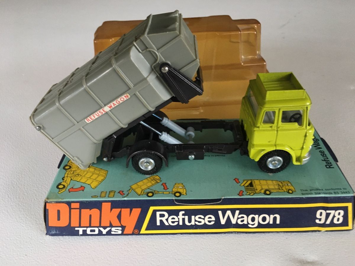 Dinky Toys Modellini d'auto: Dinky Bedford Mülllastwagen – Usato da Grellingen venduto da Toyhamster 1