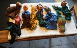 8 verschiedene Handpuppen
