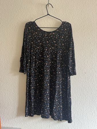 robe à fleurs 🌼 dos décolleté 