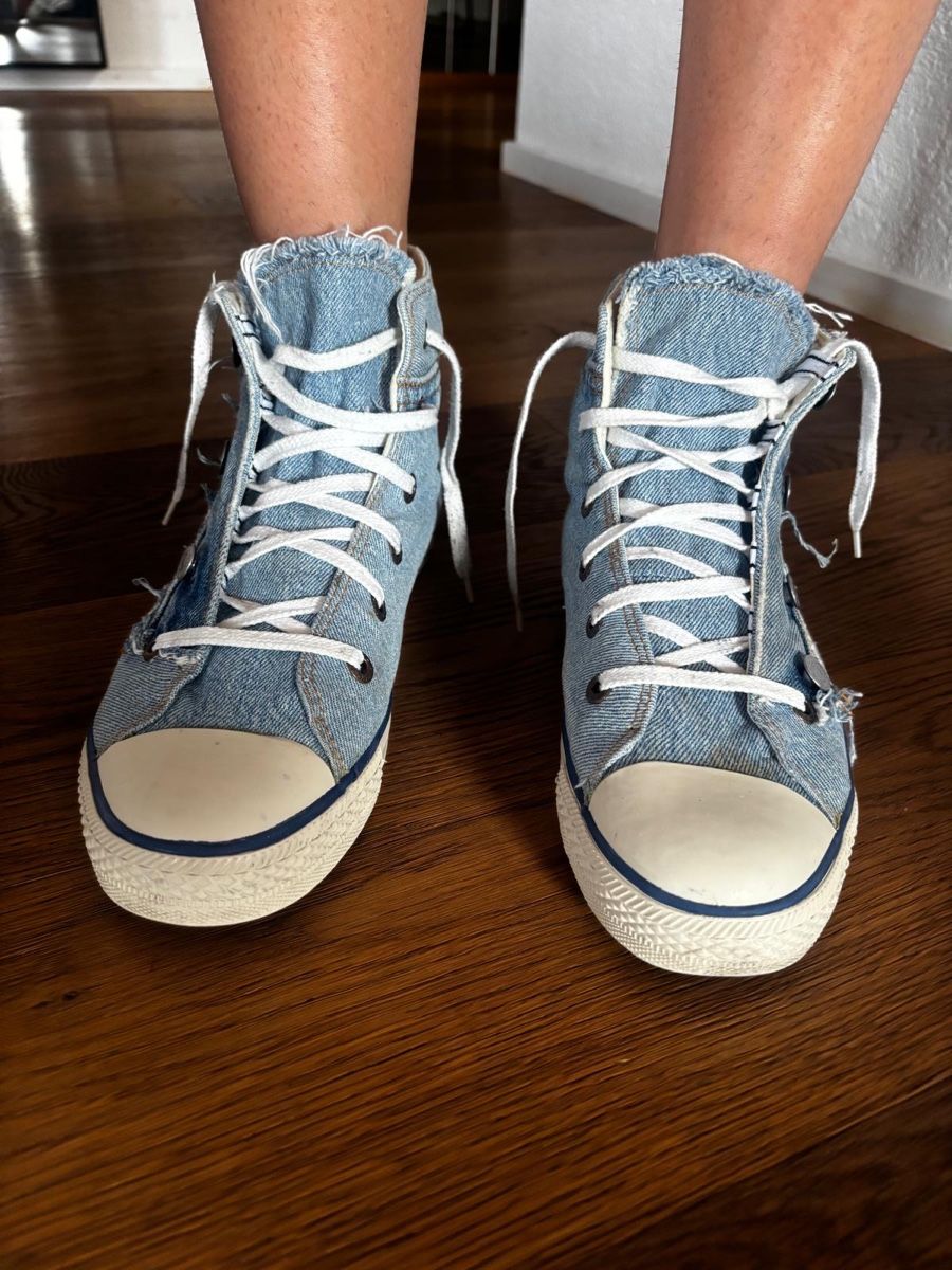 Levi's Scarpe da uomo: Turnschuhe Levi's Denim Grösse 41 gebraucht – Usato da Wettingen venduto da Raceyourlife 1