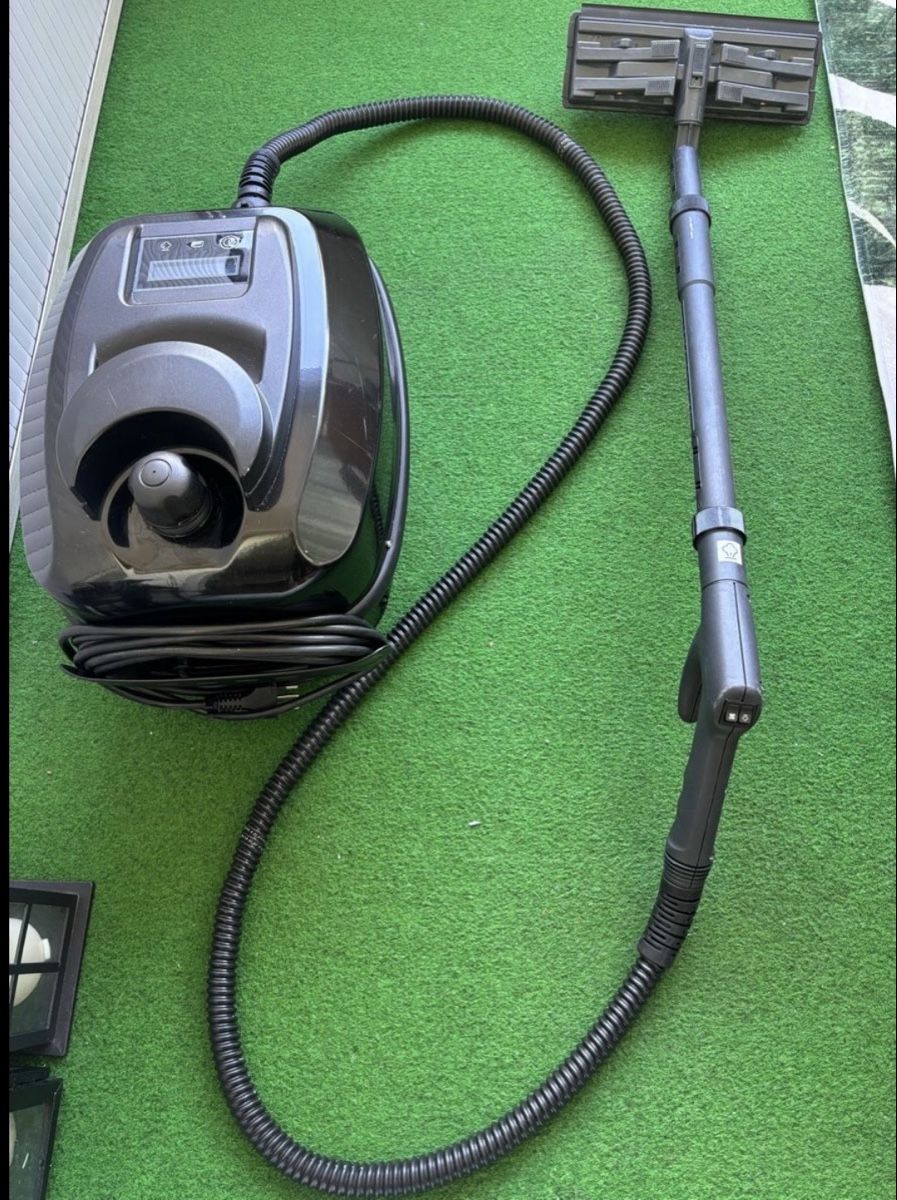 Hyla Pulitori a vapore: HYLA Dampfreiniger NP 4000.- mit Quittung – Usato da Zug venduto da Deks 6