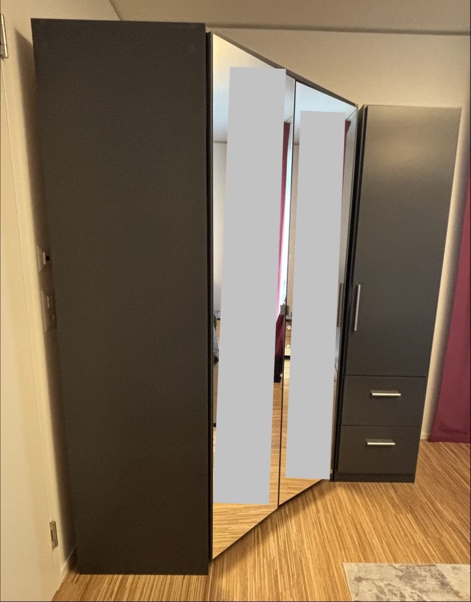 Armadi: Eckschrank grau mit Spiegeltüren – Usato da Zürich venduto da roo_8xd6 1