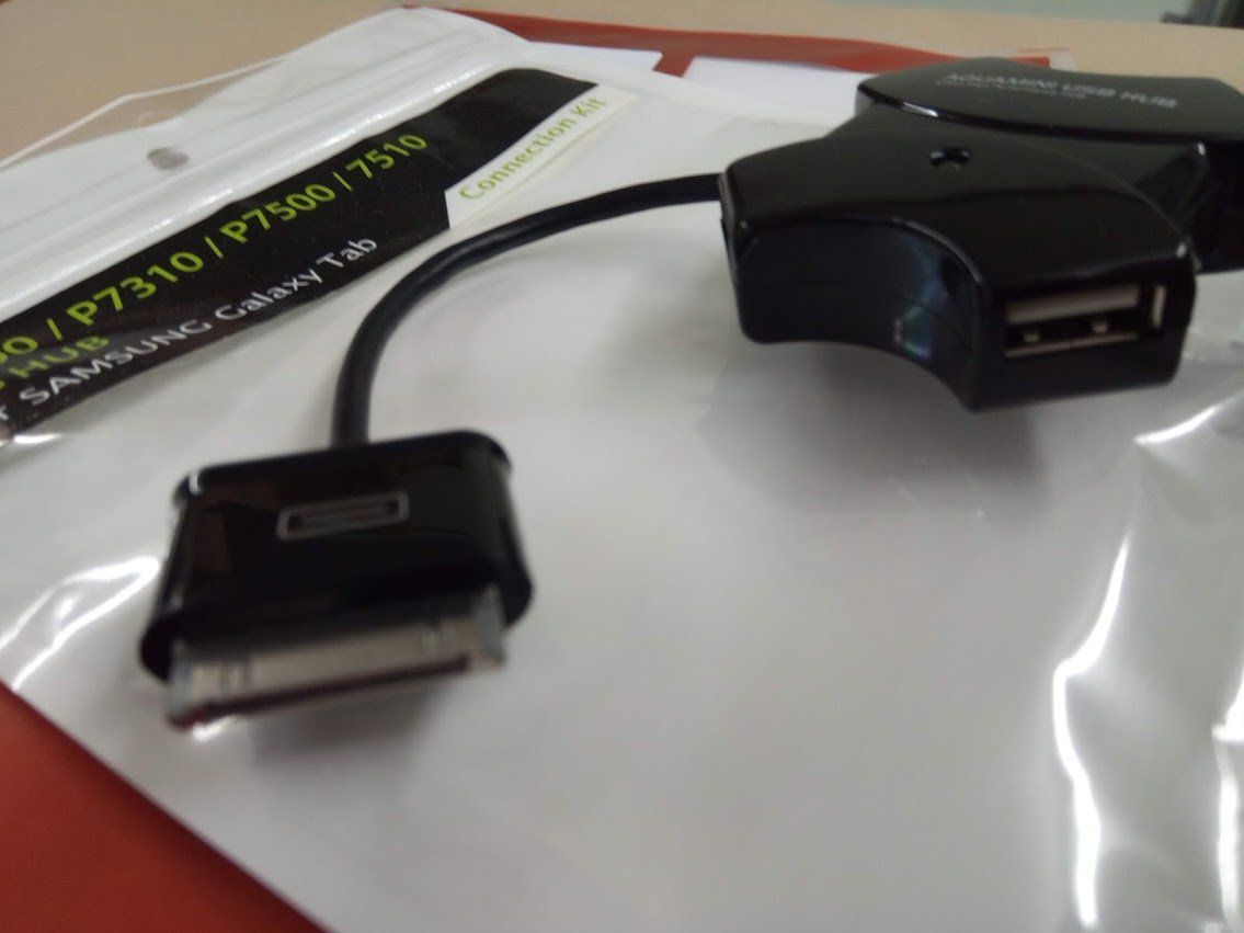 Hub & Switch: USB Hub Connection Kit für Samsung Galaxy Tab – Nuovo e nell'imballaggio originale da Ermatingen venduto da rik4rdo 1